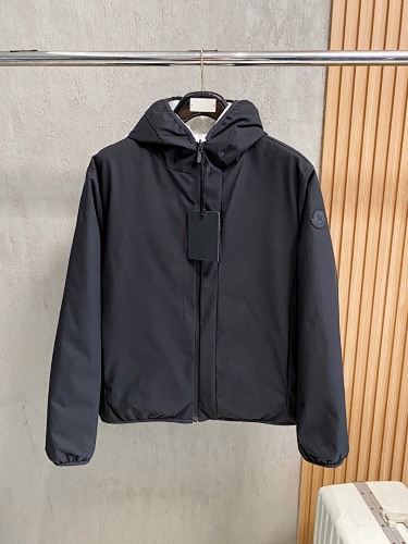 1:1新品上架 MONCLER蒙口羽絨服外套 2025專櫃新品原版購入 采用高支高密度面料 高品質90白鴨絨填充內裏 尺寸-48-56 DM600803650_CM_1